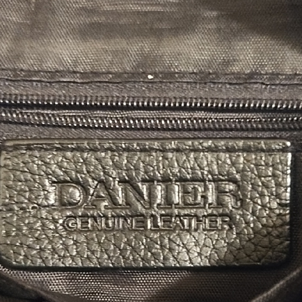 Danier Black Messenger Bag - Picture 2 of 4